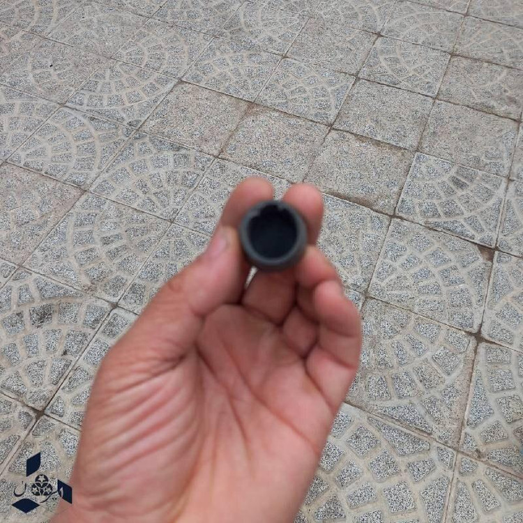 درپوش پروفیل لوله گرد سایز داخل 2 سانت بسته صد عددی مناسب لوله میله از جنس پلاستیک