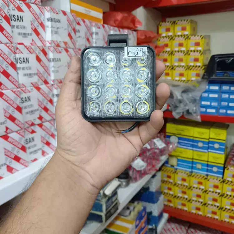 پروژکتور ال ای دی led کوچک 16 لامپ مناسب آفرود تراکتور و ماشین آلات برند B and A