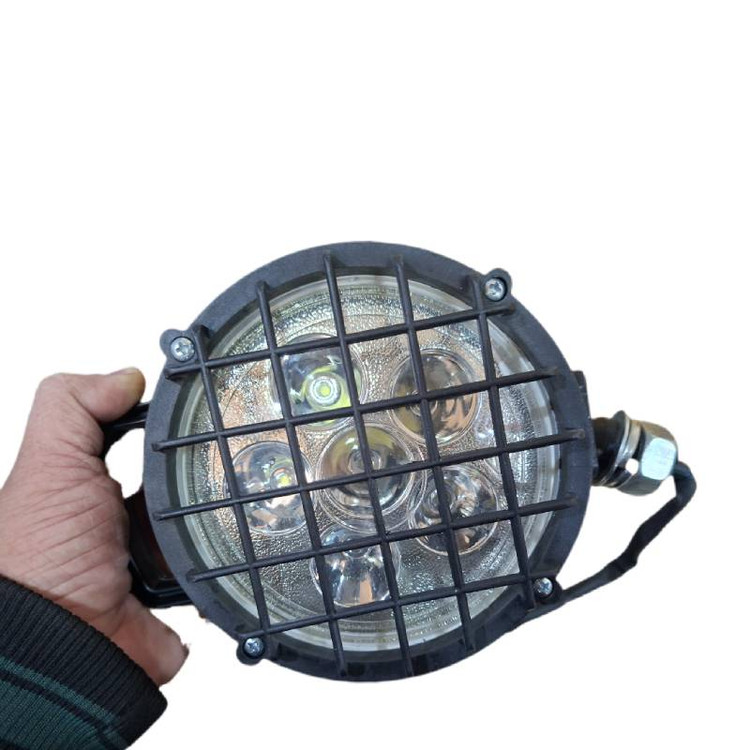 چراغ شخم تراکتور چراغ مخصوص کار در شب و زمینهای کشاورزی 12 ولت